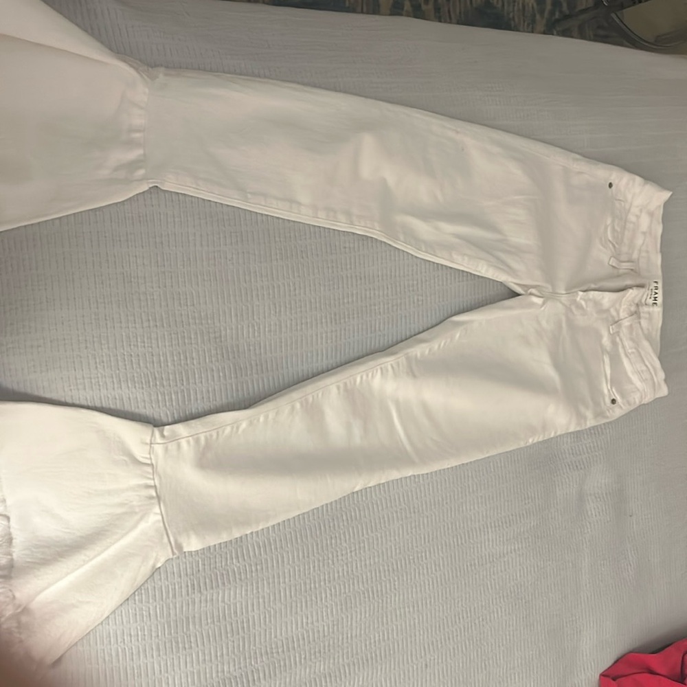 Frame white jeans size 25 great condition!